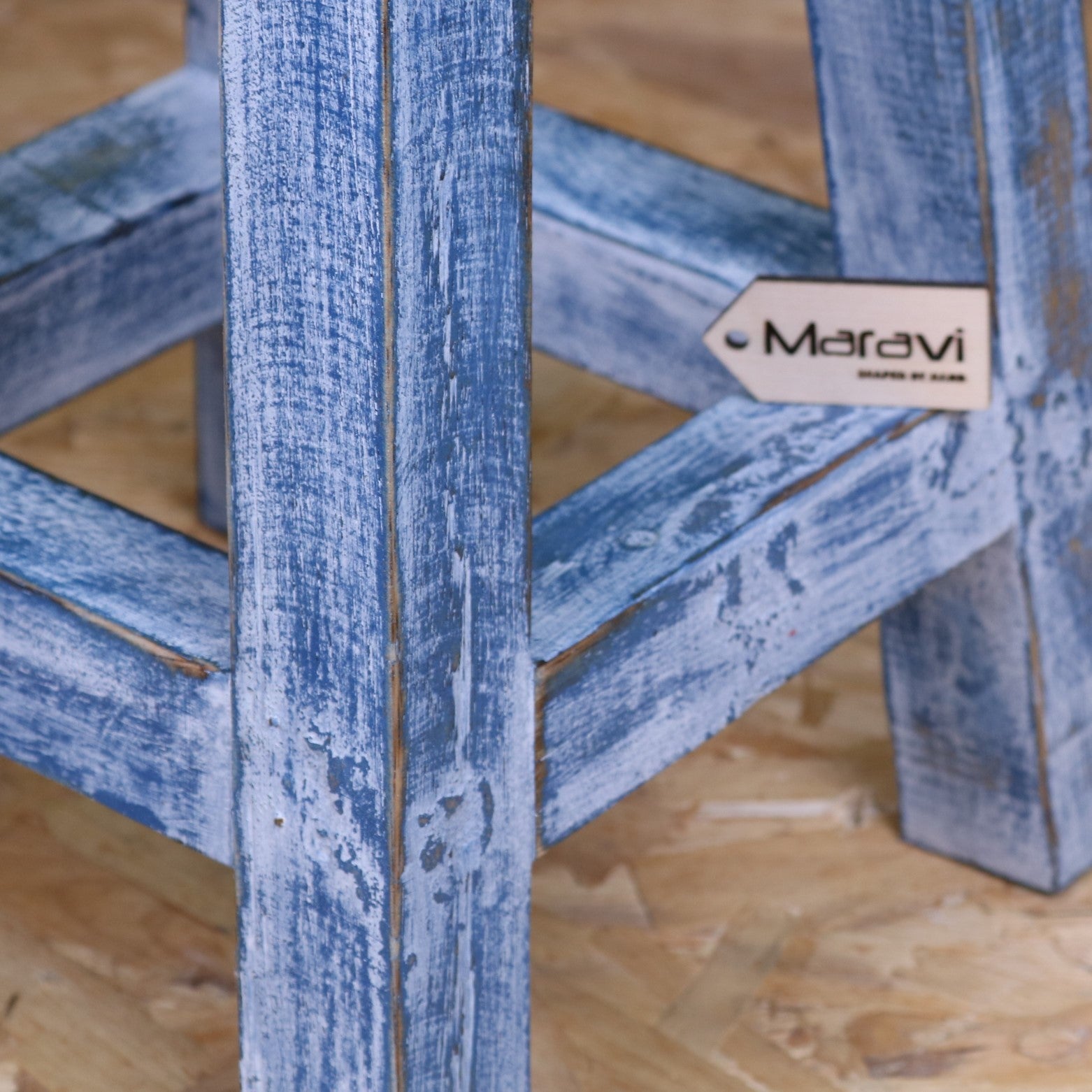 Kavi Kids Wooden Stool 25cm Turtle Design - Closeup of Paint