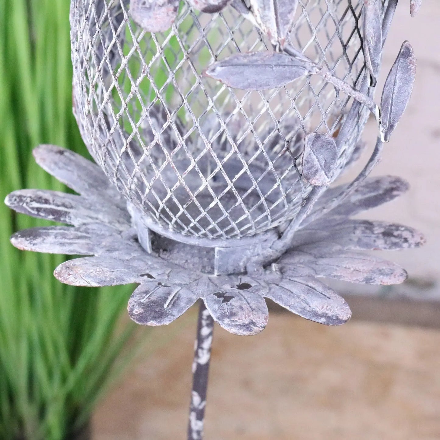 Kesari Rustic Metal Bird Feeder - Closeup of Open Feeding Mouth