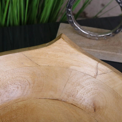 Lailak Three Point Large Wooden Fruit Bowl - Closeup of Point