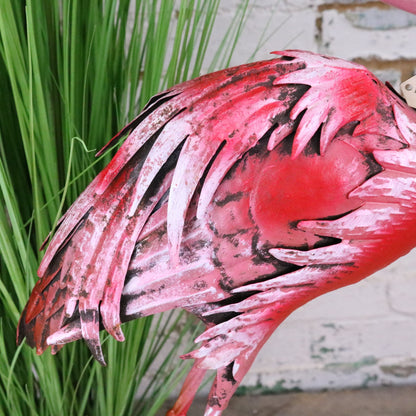 Nala Flamingo Garden Ornament 119cm - Zoom In Mid-Section