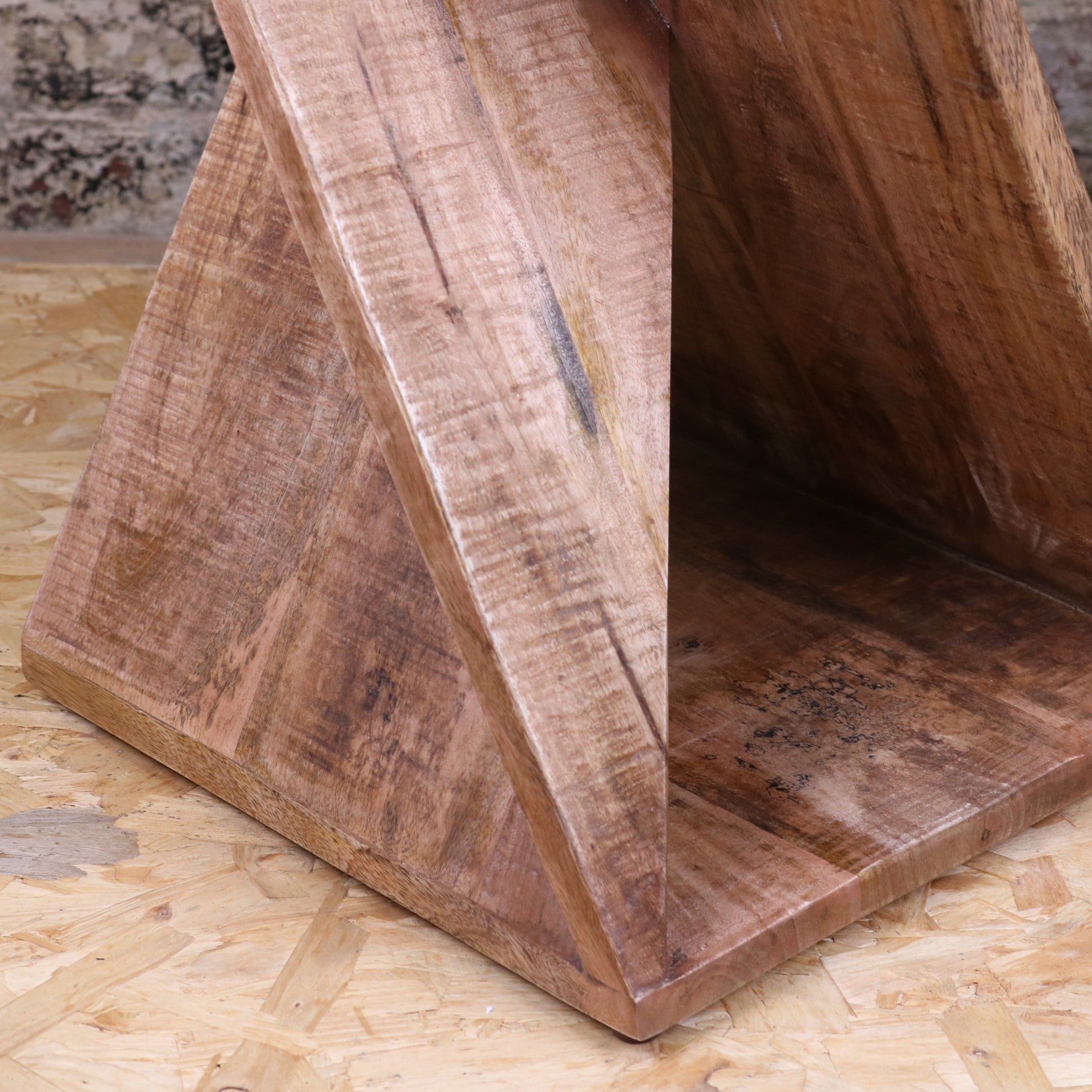 Nira Z-Shaped Side Table Mango Wood - Closeup of Base