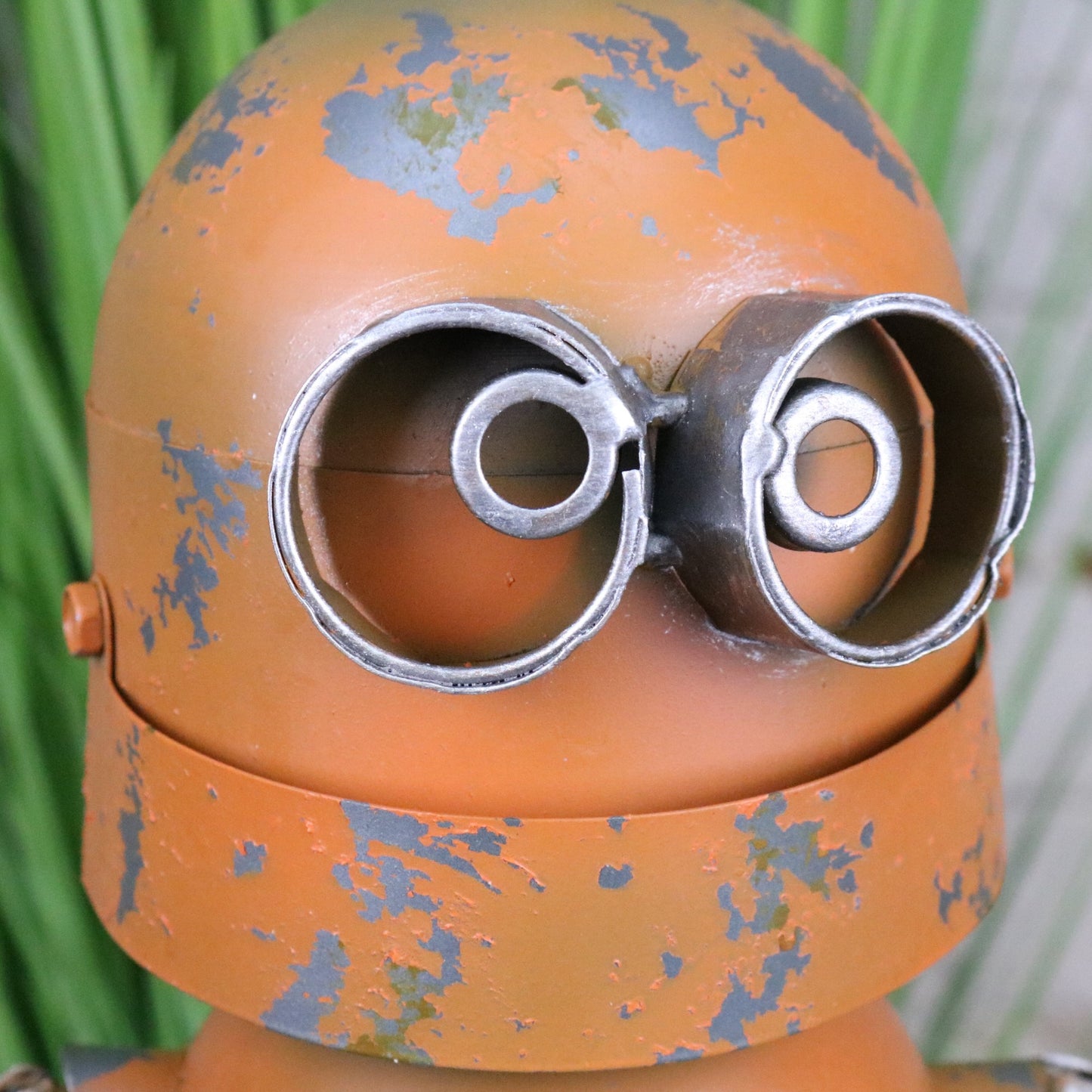 Orange Robot Ornament Springy Bobble Body - Closeup of Eyes