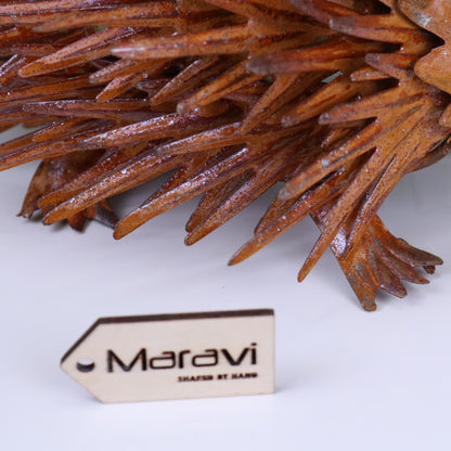 Rousel Hedgehog Rusty Garden Ornament - Closeup of Feet