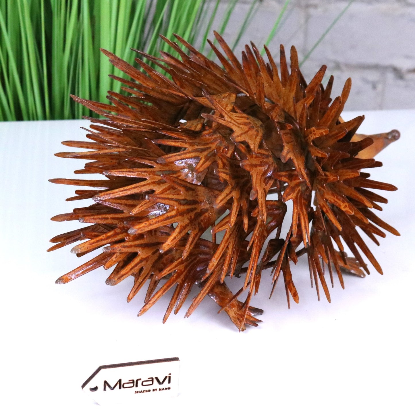 Rousel Hedgehog Rusty Garden Ornament - Rear View