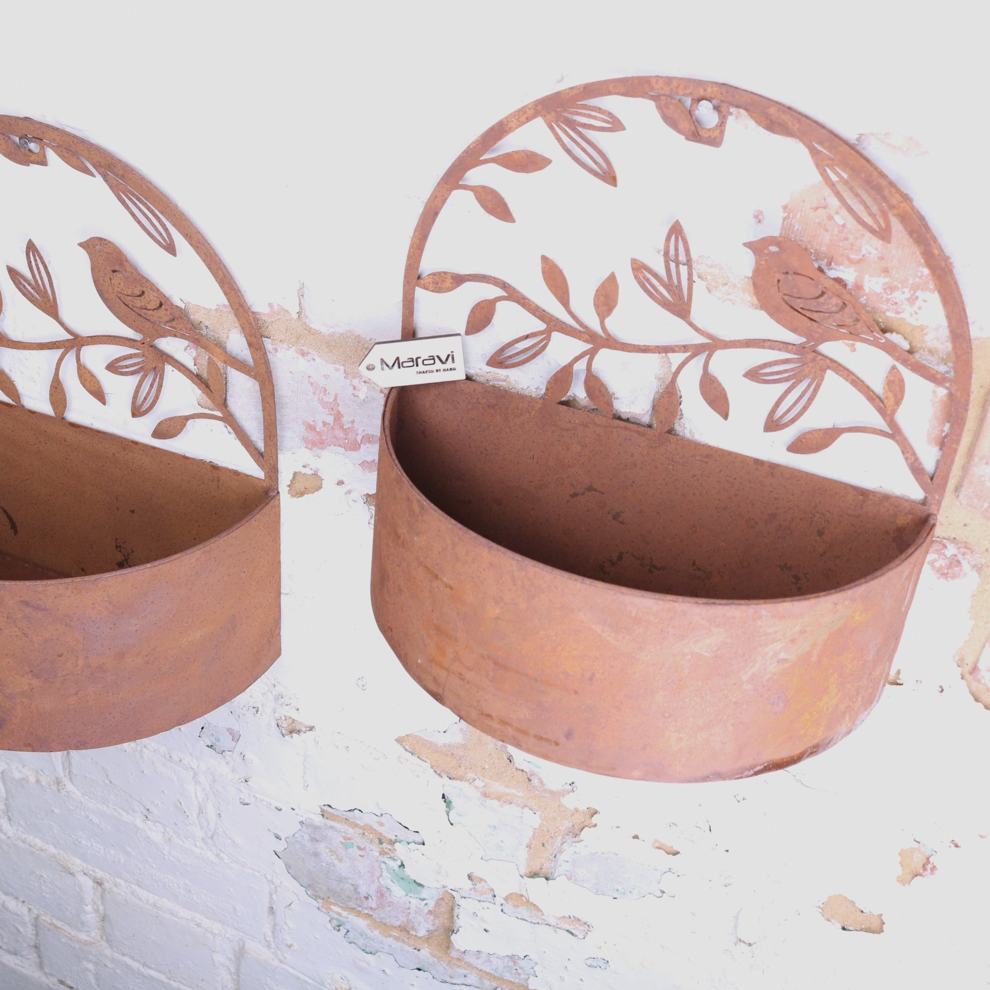 Tanu Wall Mounted Metal Planter Set Rusted Finish - Top View