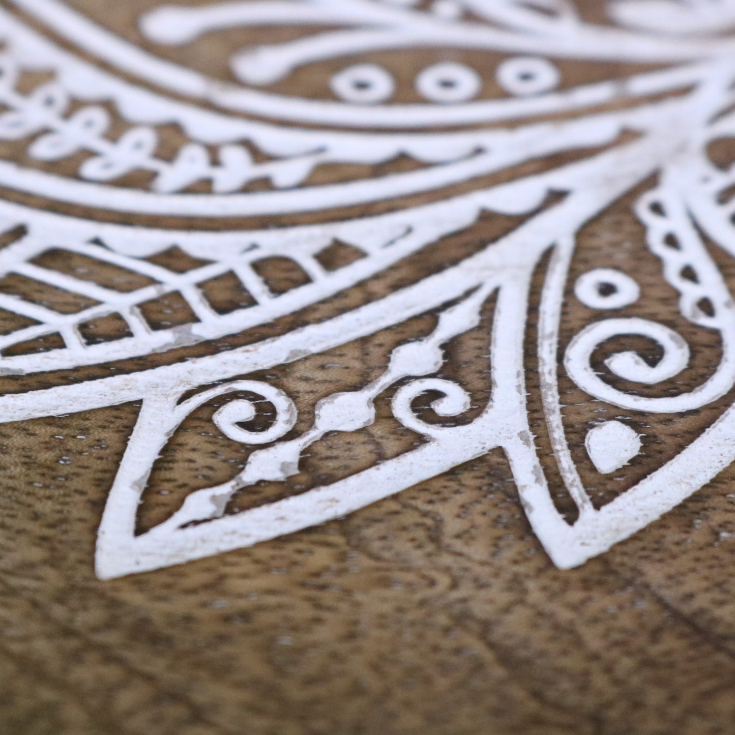 Thamara Round Mango Wood Tray - Closeup of Limewash Paint