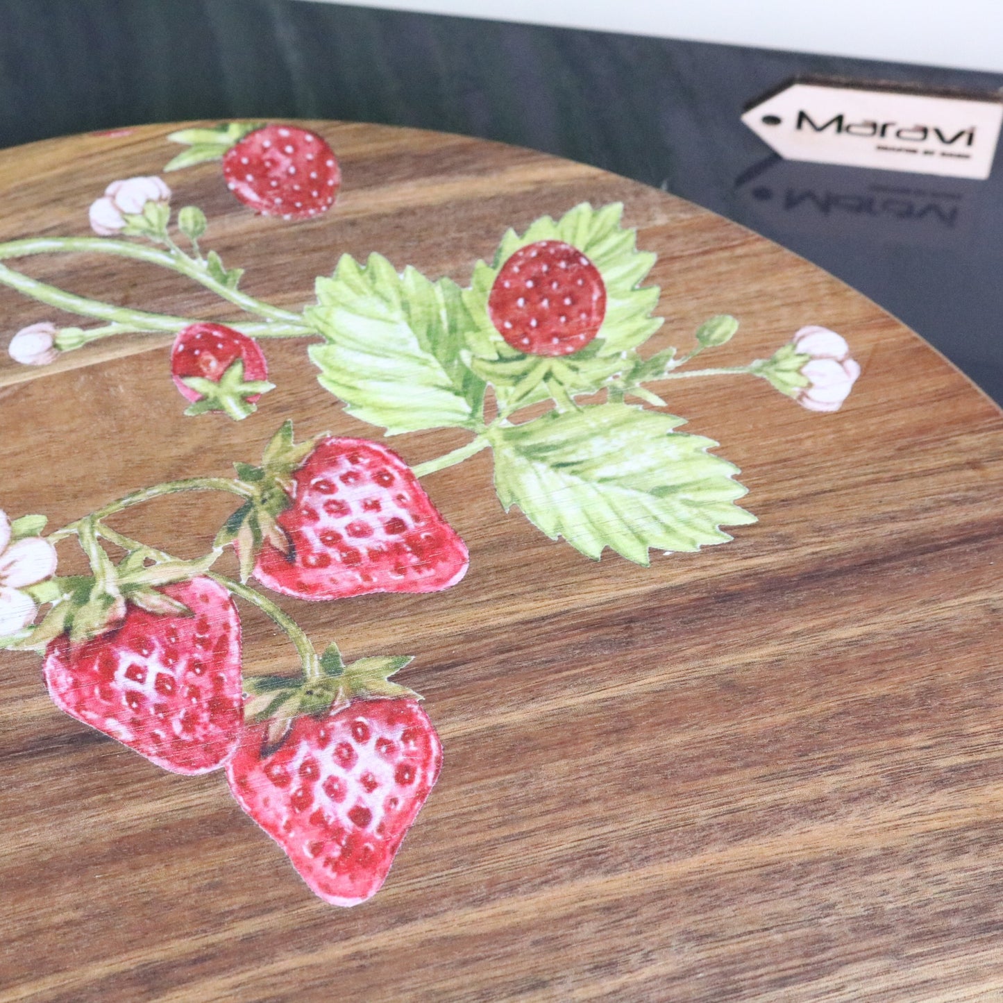 Thaniya 35cm Wooden Lazy Susan Strawberry Design - Closeup of Leaf Pattern