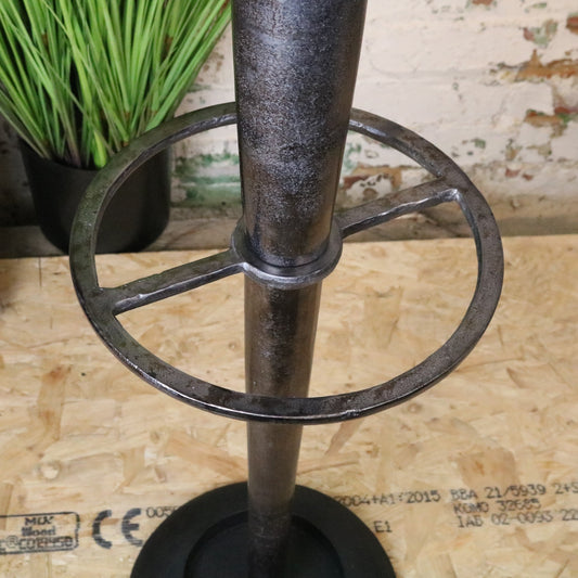 Ural Vintage Metal Coat Stand Gunmetal Colour - Closeup of Umbrella Holder