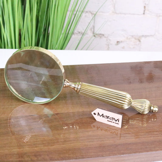 Vihana Magnifying Glass Vintage Style Fluted Brass Design - Main Image