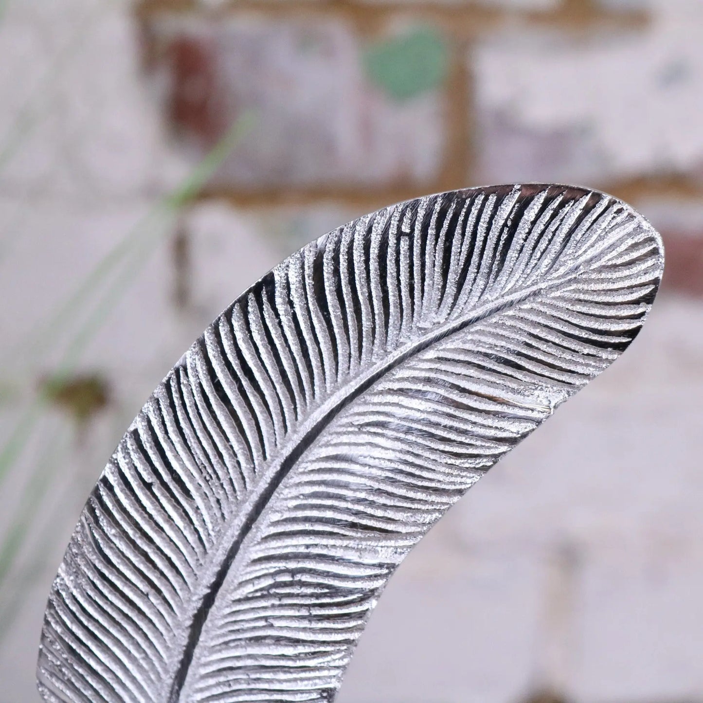 Zanira Feather Ornament Set of 2 - Closeup of Feather Tip