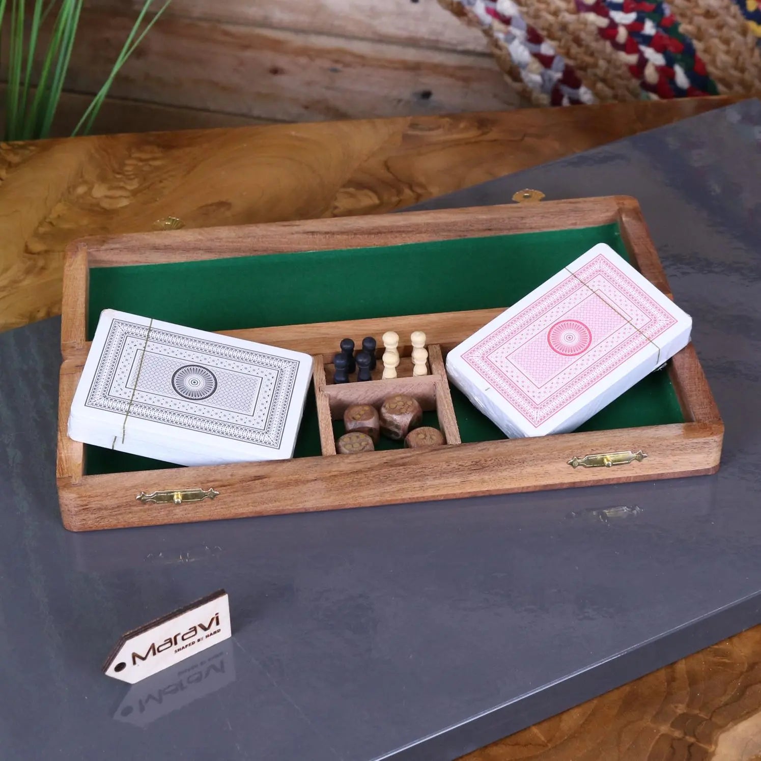 Deori Sheesham Wood Cribbage Game Set - Inside View
