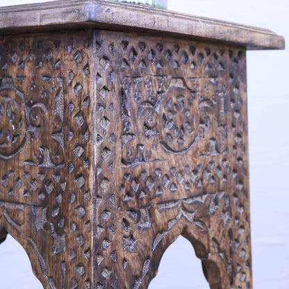 Jogi Mango Wood Side Table Temple Shape Large Size Closeup of Carving
