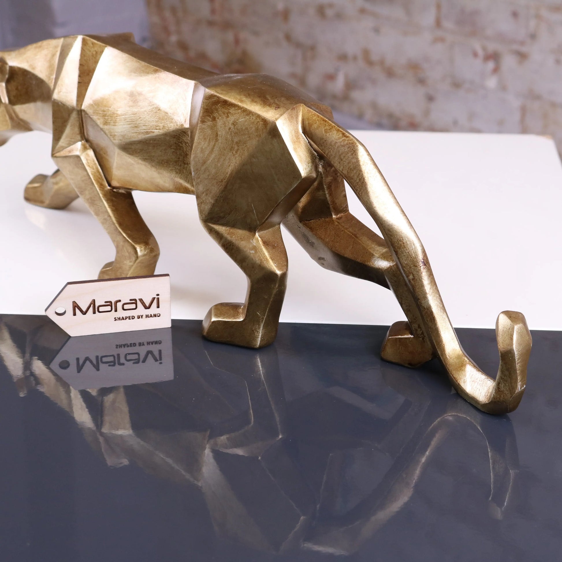 Lirbal Gold Geometric Simple Leopard Sculpture Rear View