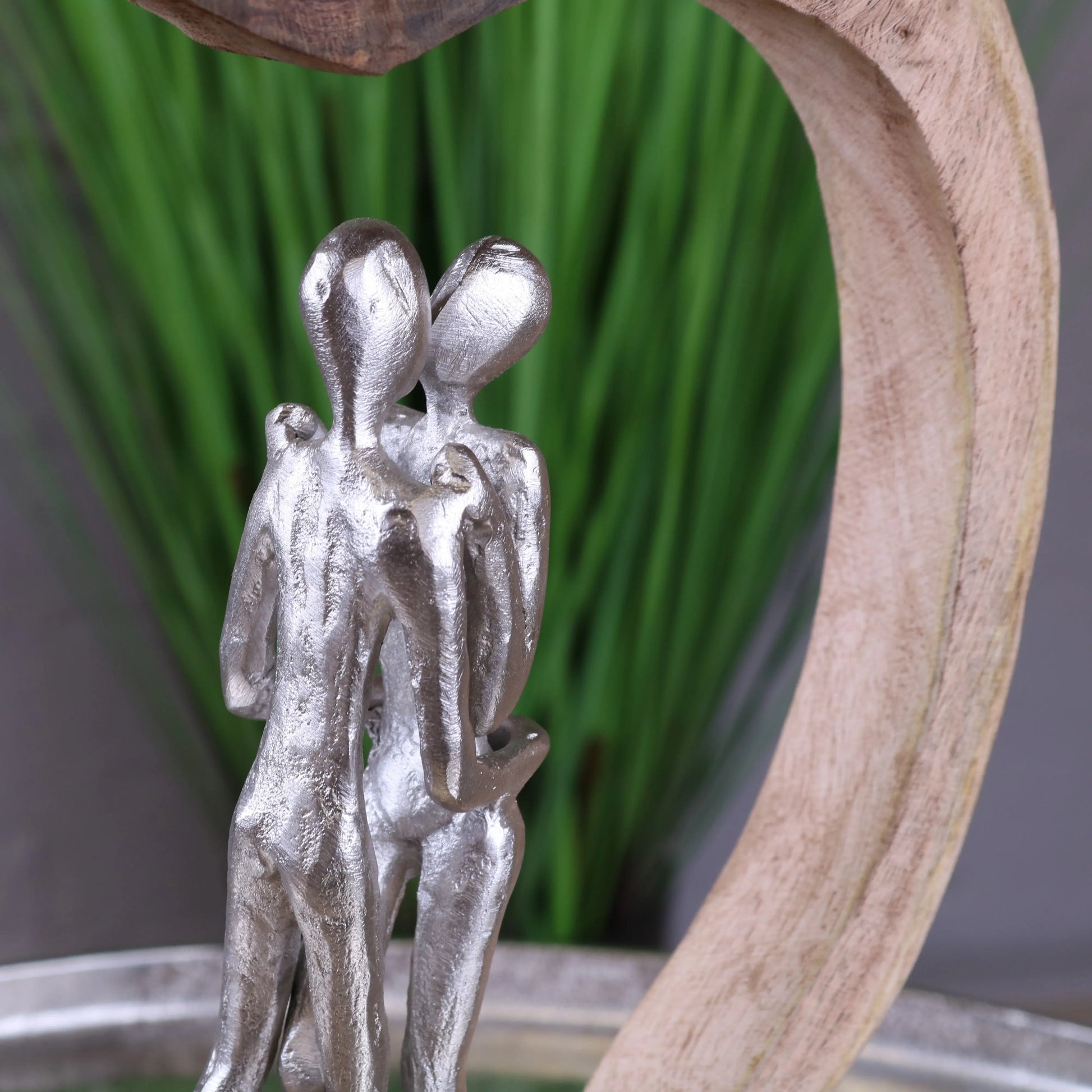 Miroli Mango Wood Love Heart Closeup of Kissing Sculpture