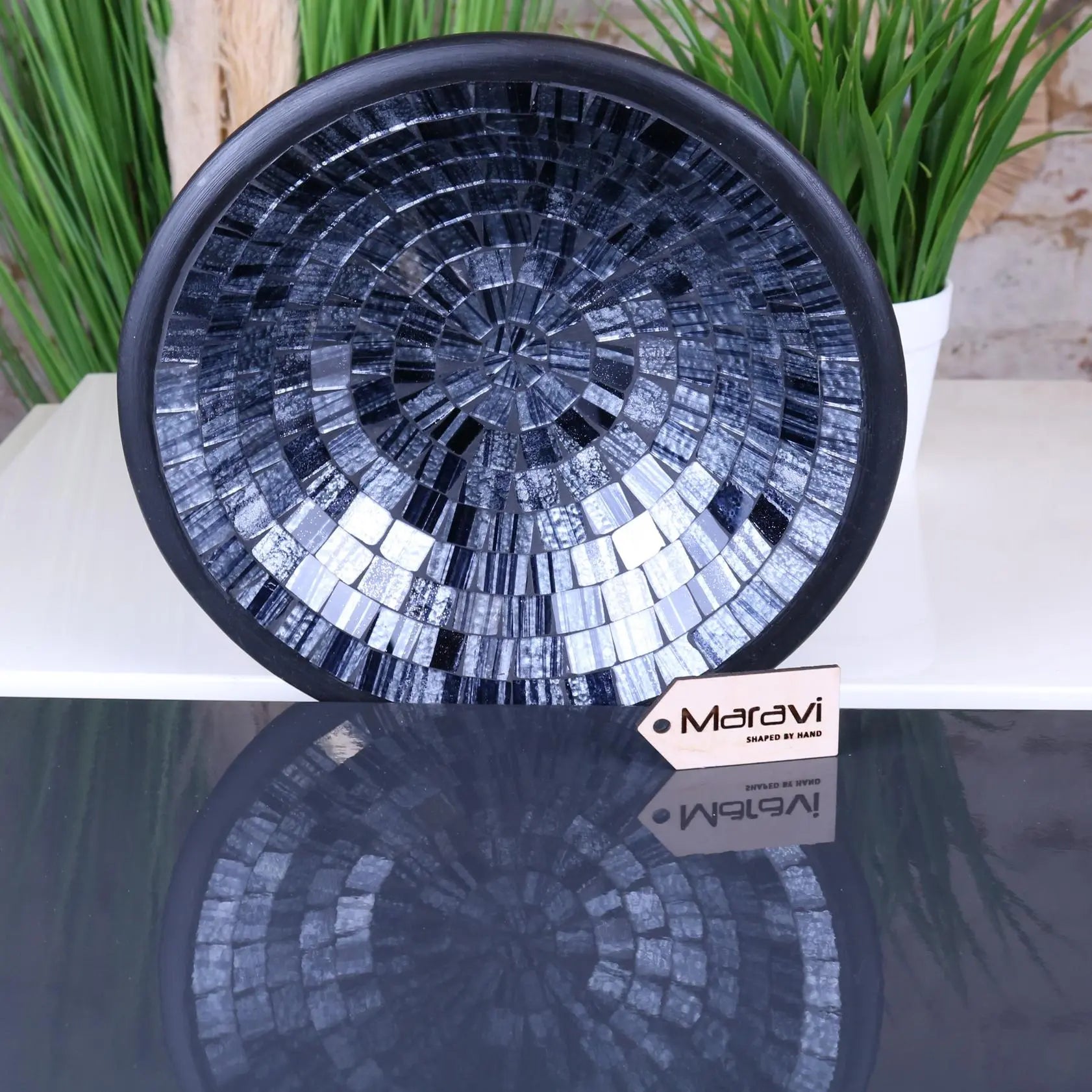 Kentra Mosaic Bowl 28cm Grey Glitter Upright View