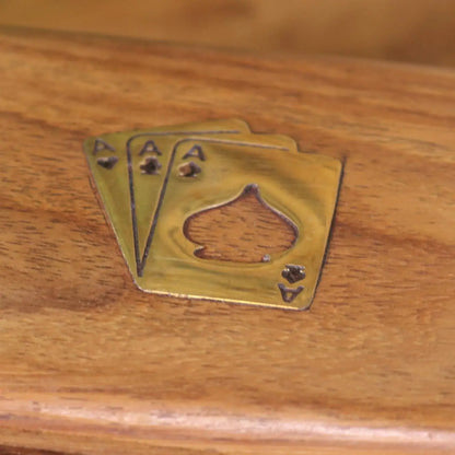 Boda Sheesham Wood Bridge Game Set - Closeup of Emblem