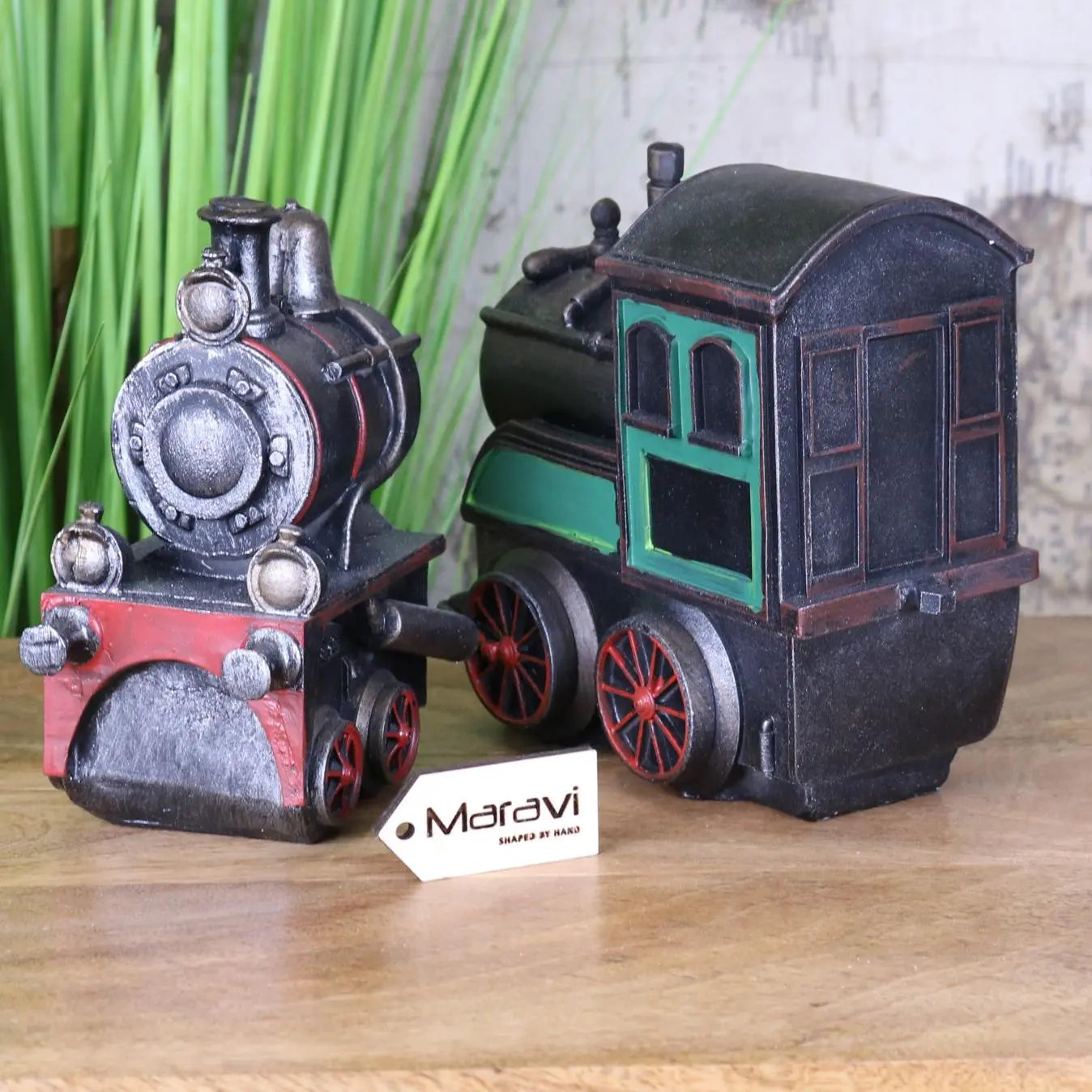 Mahun Steam Model Train Bookends - Front and Back