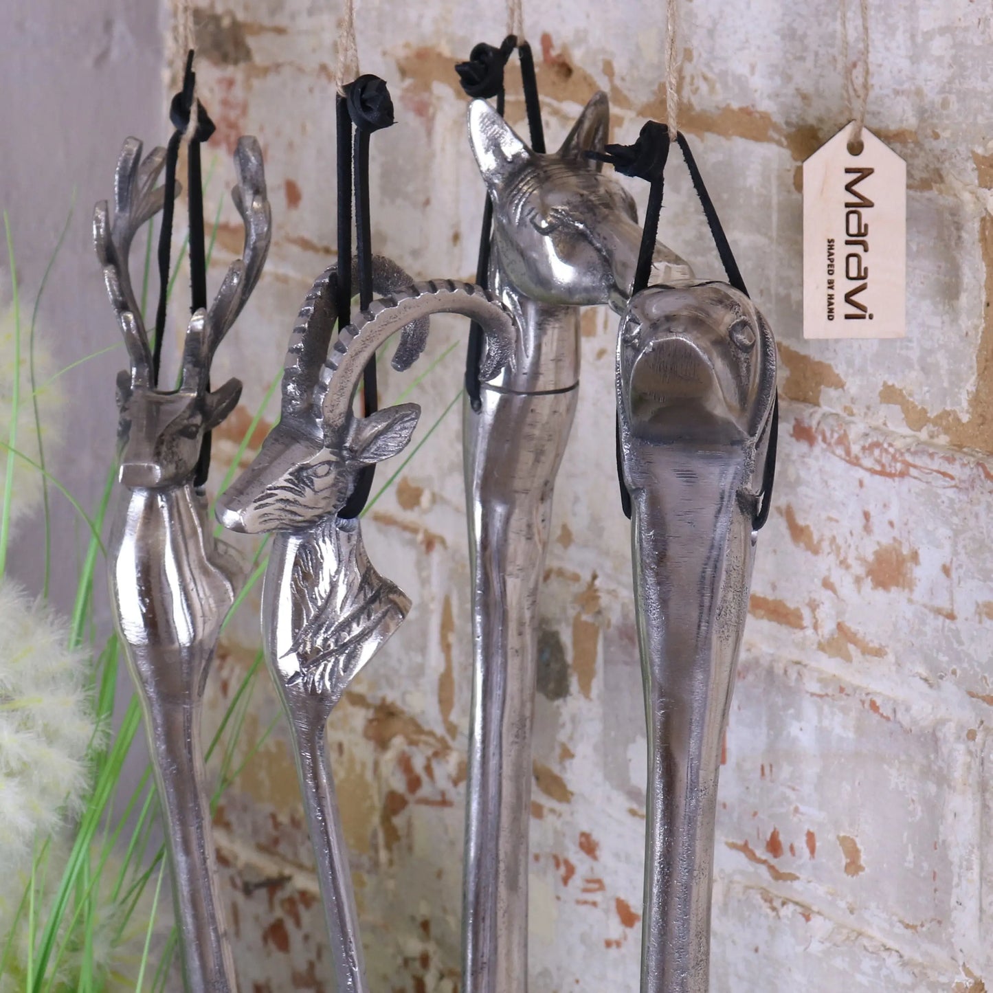 Khosa Animal Head Antique Style Shoe Horn Closeup of Heads