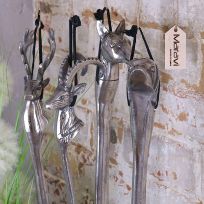Khosa Animal Head Antique Style Shoe Horn Closeup of Heads