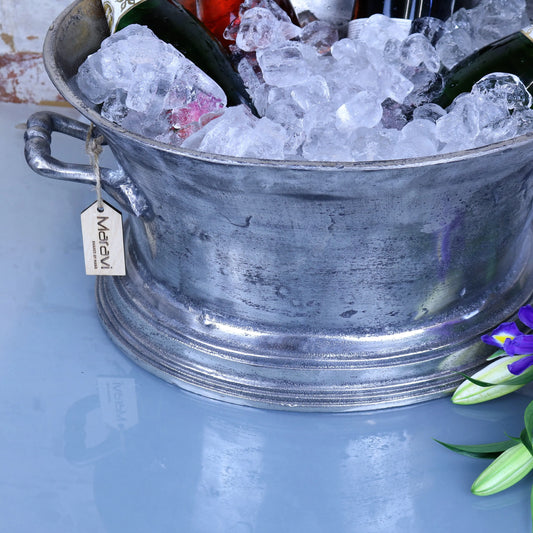 Moyar Champagne Ice Bath Side Wall Image